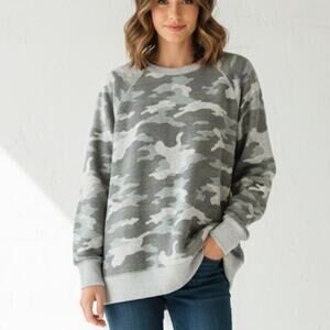 Aerie Women's Gray Camo Oversized Crewneck Sweatshirt Size XSmall